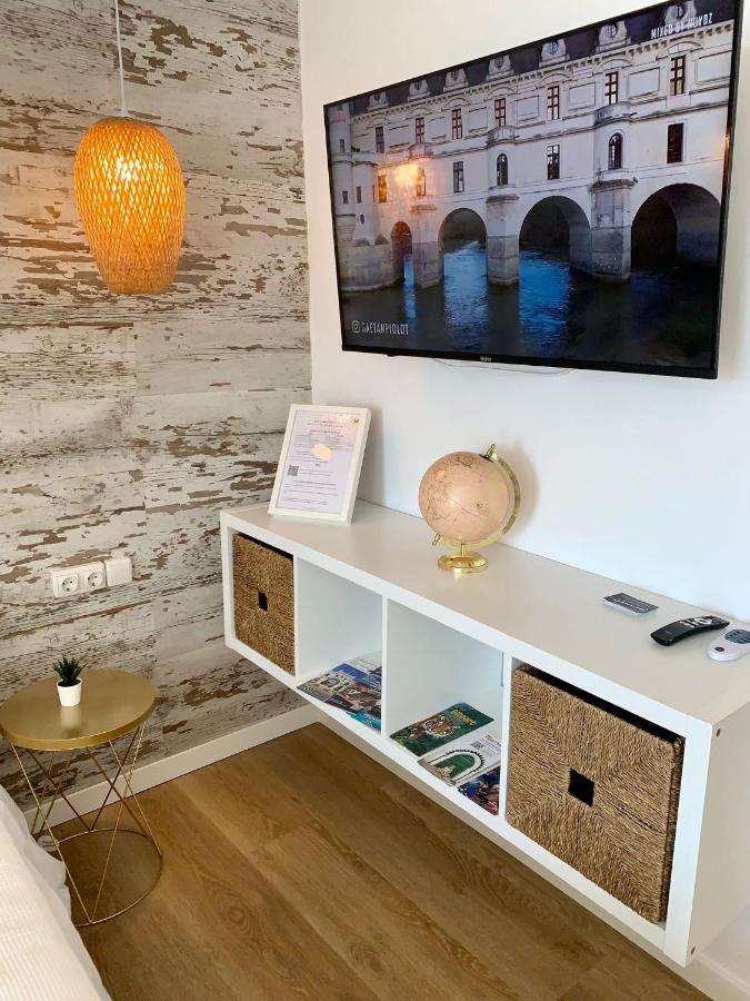 Ar Apartments - Central And Modern Apartment In Benalmadena Bagian luar foto